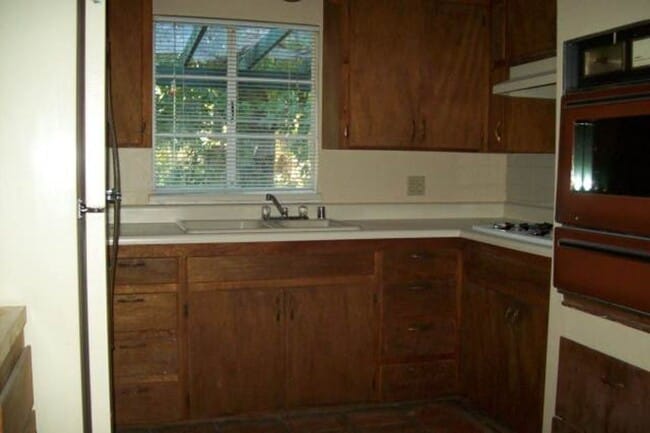 Photo - 4 Bedroom in Hudson Park off Cedar