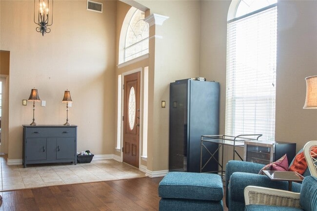 Photo - 4504 Narrow Brook Dr