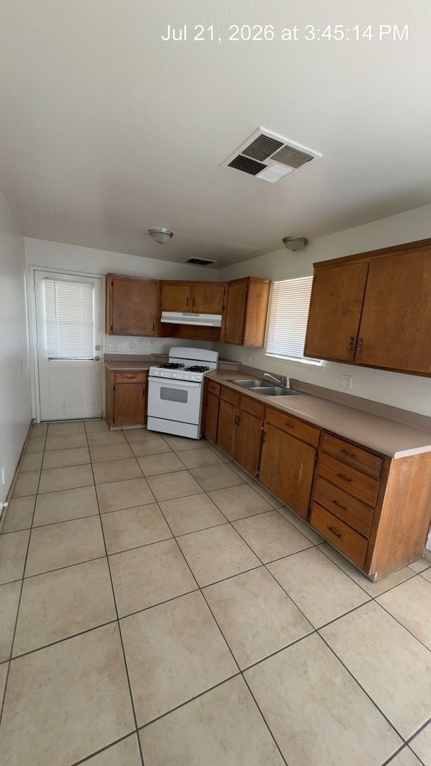 Photo - 3053 Unit 1220