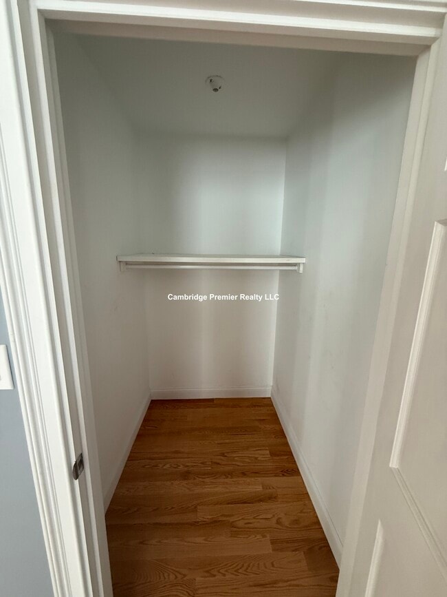 Photo - 8 Brentwood St Unit 2