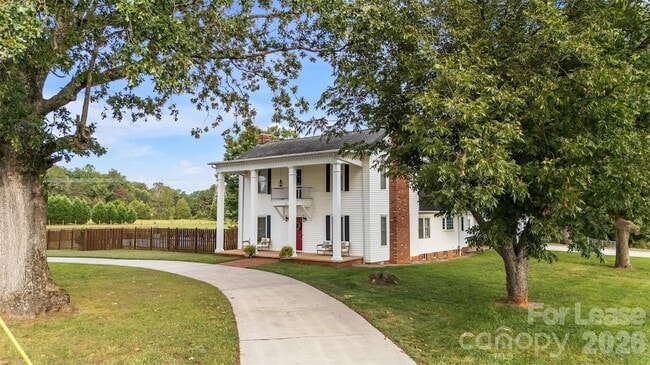 Photo - 462 Mock Mill Rd