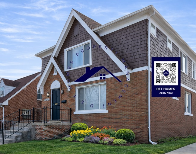 Photo - 14941 Robson St