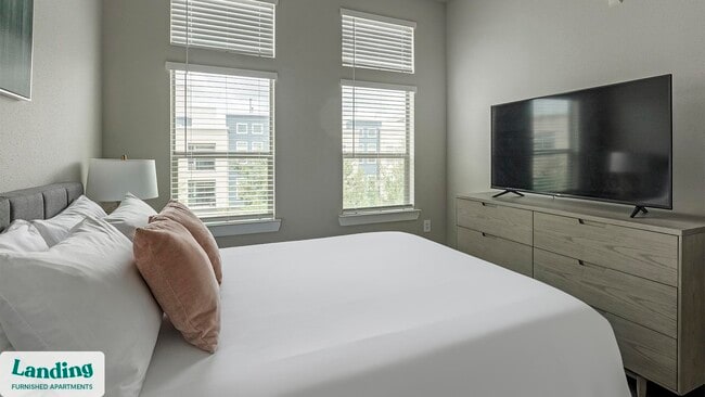 Photo - 18101 Point Lookout Dr Unidad 421