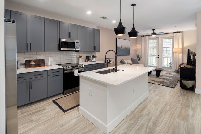 Photo - NOVEL West Midtown by Crescent Communities