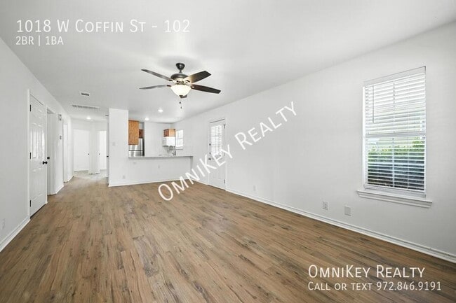 Photo - 1018 W Coffin St Unidad 102