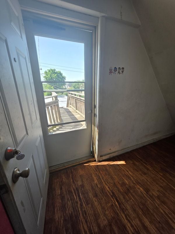 Photo - 1947 W Marquette Rd Unit 3rd floor