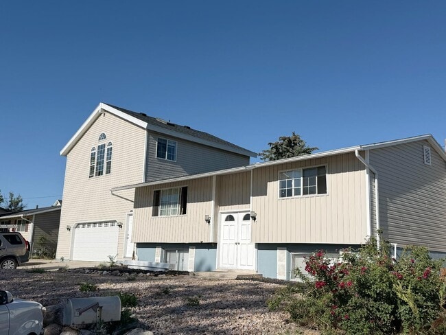 Building Photo - 457 N 750 E