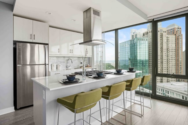 Photo - 1010 S State St Unit 1402