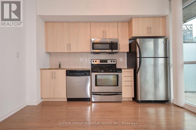Photo - 65 Bremner Blvd Unit 2507