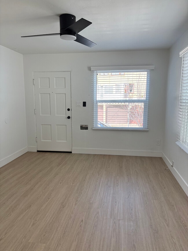 Photo - 1711 Glenwood Dr Unit 11