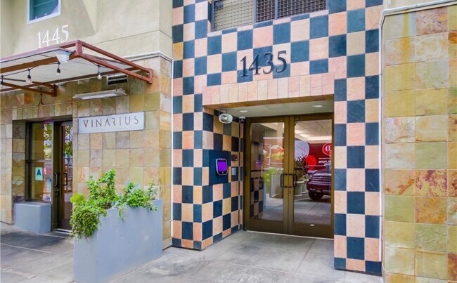 Photo - 1435 India St Unidad 516