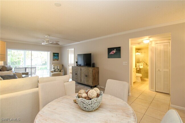 Photo - 333 4th Ave S Unit 202