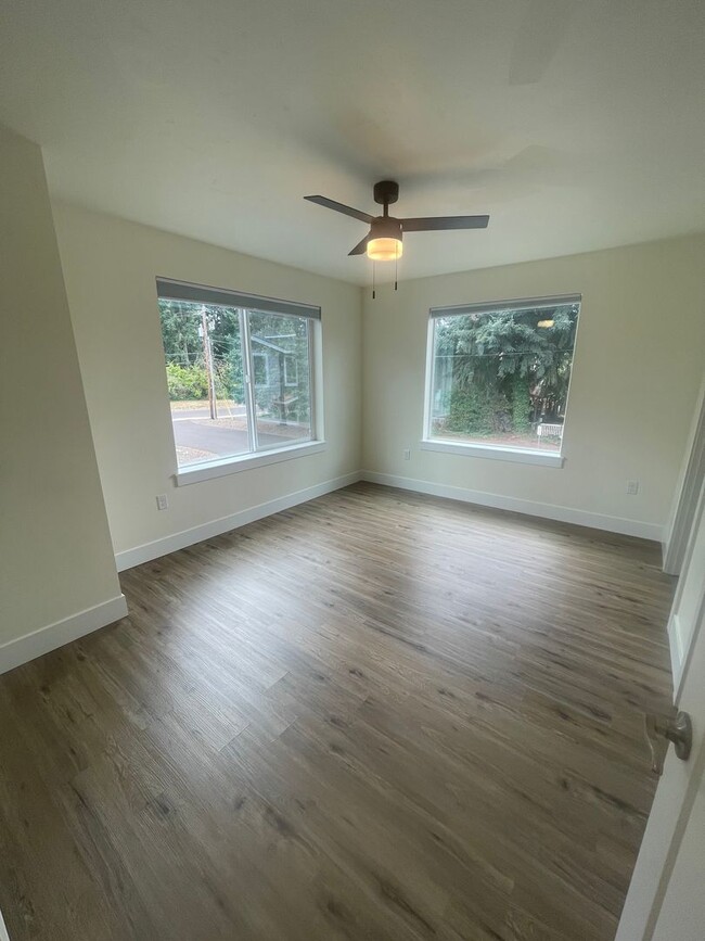 Photo - Stunning Modern Three Bedroom Duplex in Le...