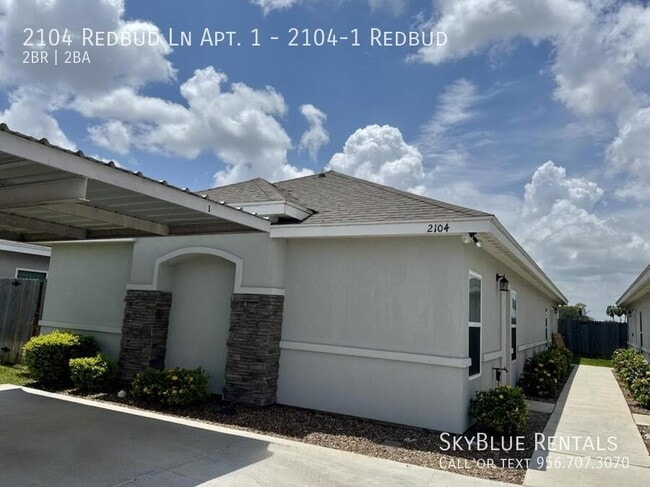 Building Photo - 2104 Redbud Ln Unit 2104-1 Redbud Rental