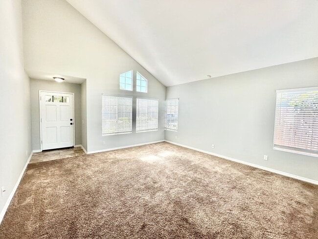 Photo - Beautiful Two-Story Home, Guajome Park, Community Pool, San Luis Rey Hiking/Biking Path, Lovely C...