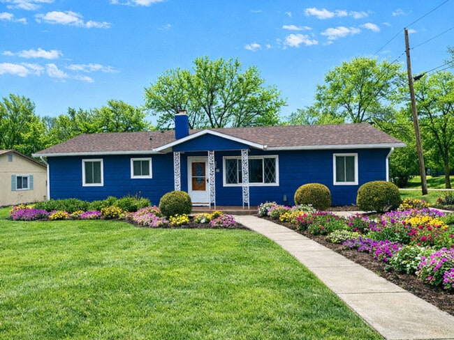 Building Photo - 5508 S Stough St