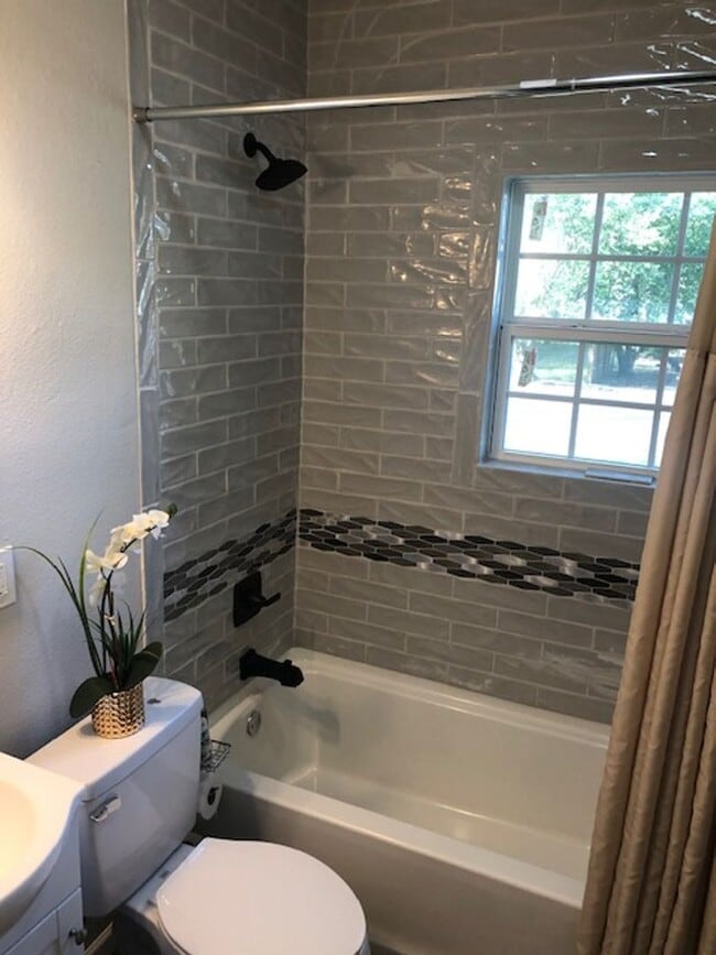 Photo - New 2 Bed, 1 Bath in Shreveport