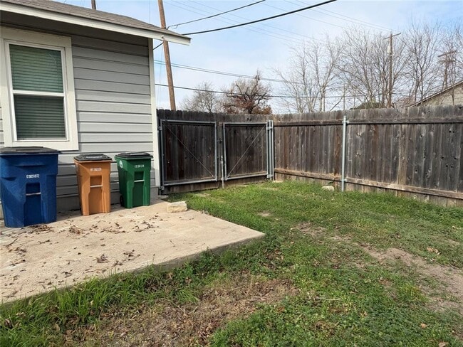 Photo - 6017 Sheridan Ave