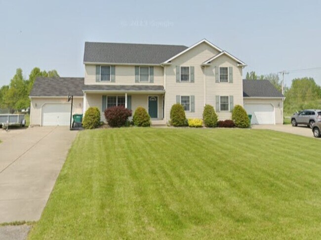 Photo - 9450 Lapp Rd Townhome