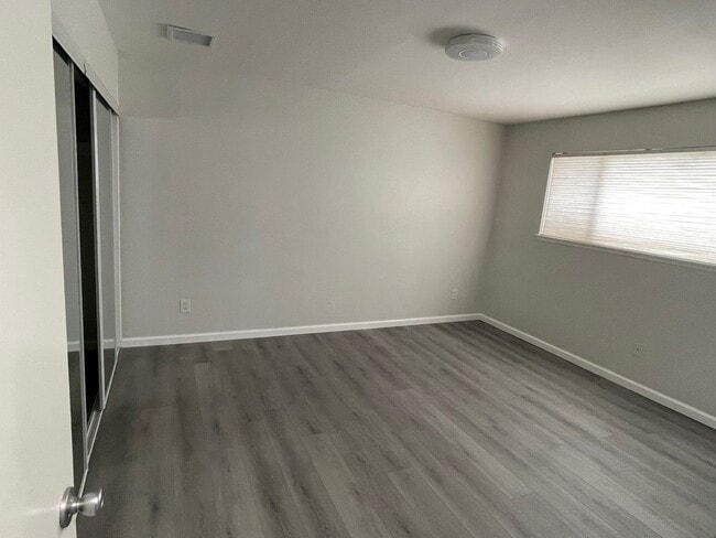 Photo - BEAUTIFUL UPGRADED 3 BED 2 BATH