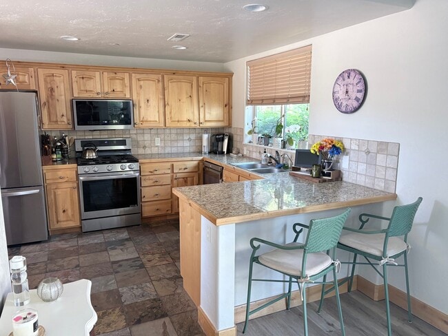 Photo - 6078 N Fox Pointe Cir