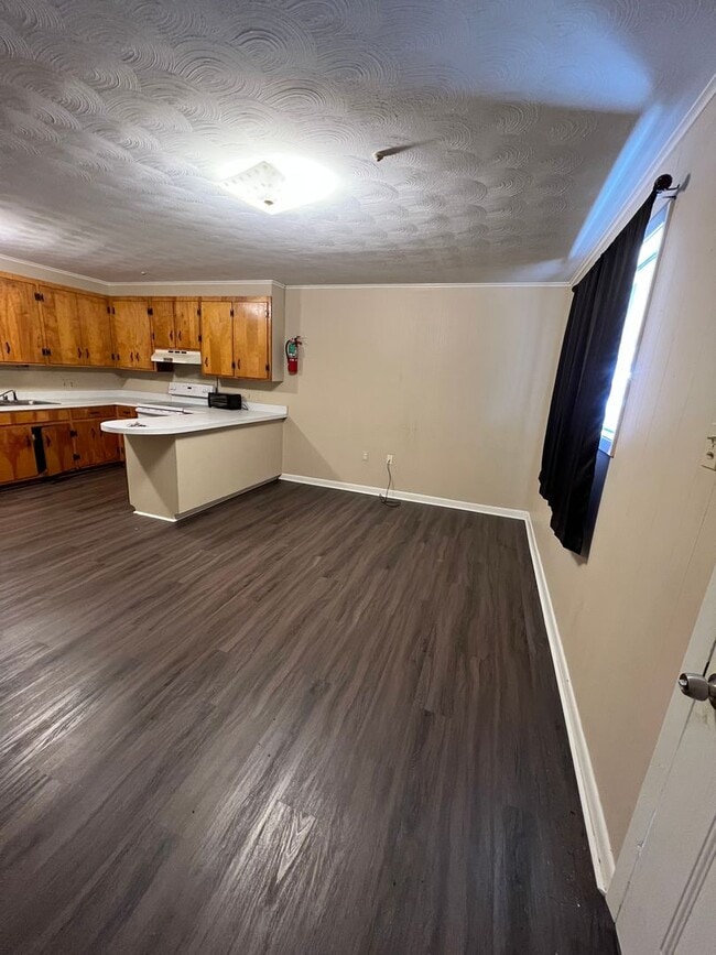 Photo - 1607 Laban Ave Unidad #4