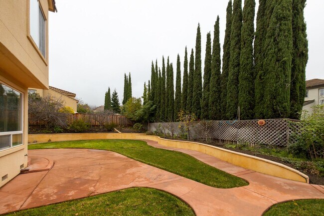 Photo - Beautiful Mission Hills Home