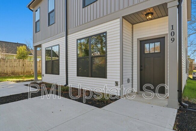 Photo - 109 Virginia Ave