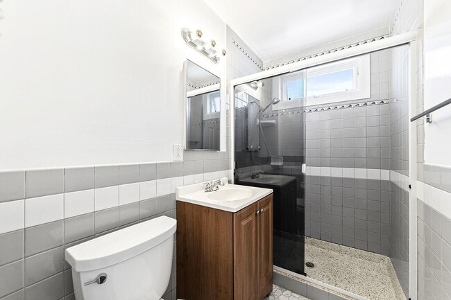 Photo - 20940 Conradi Ave
