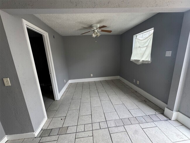 Photo - 7018 Avenue F Unit 6