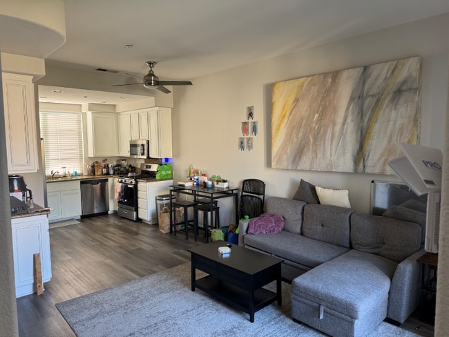 Photo - 604 Kellogg St