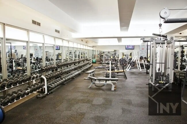 Photo - 126 Pearl St Unidad 15C