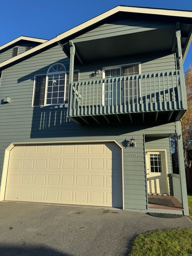 Building Photo - 3 bedroom in downtown Eagle River