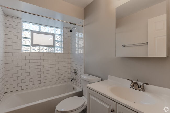 Photo - 8531 W Gregory St