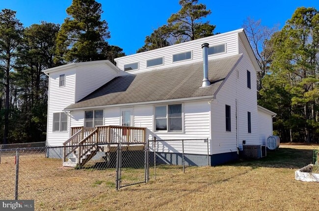 Photo - 37117 Moore Rd