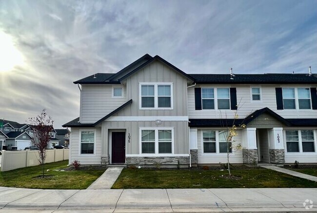 Building Photo - Townhomes at Jericho