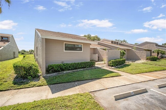 Photo - 5225 Imperial Lakes Blvd Unit 44
