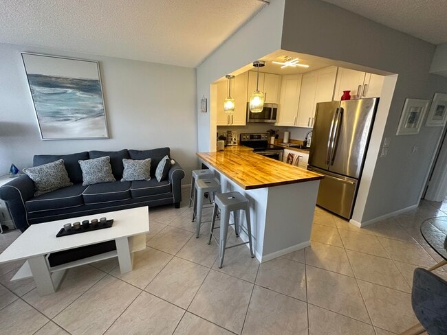 Photo - 3 Berkshire A