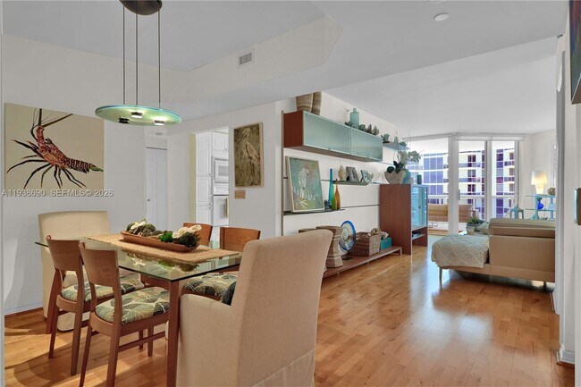 Photo - 4779 Collins Ave Unit 3104