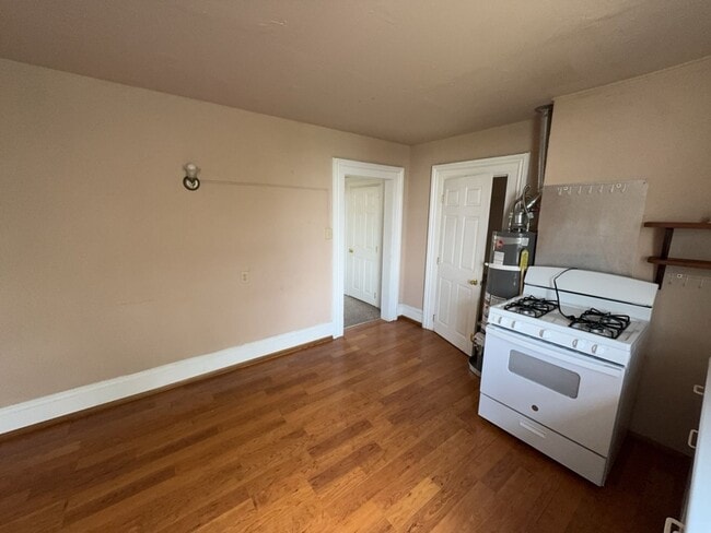 Photo - 2436 A St Unit 2436 A #B [PRM: Renee]