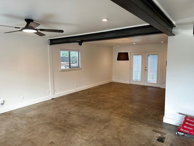 Photo - 5100 Orleans Ct