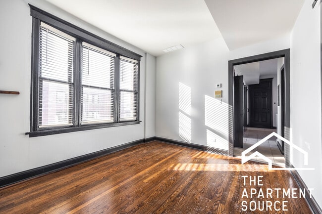 Photo - 2842 W Augusta Blvd Unit 3W