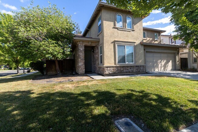 Photo - Beautiful 4 Bedroom 2.5 Bath home in Turlock