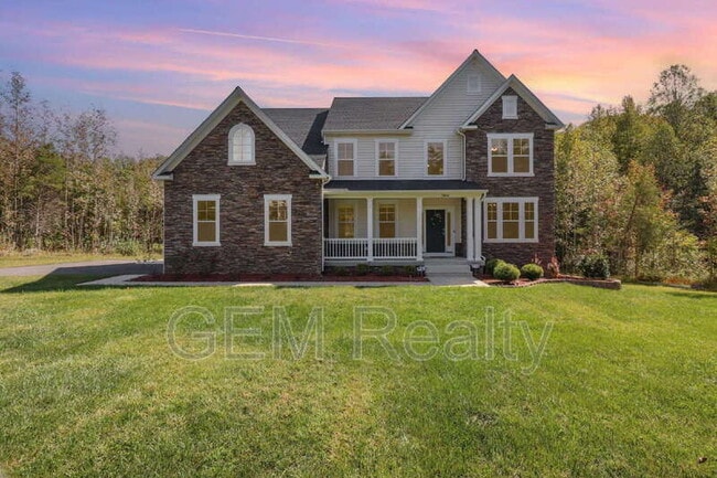 Building Photo - 7806 Shawmont Rd