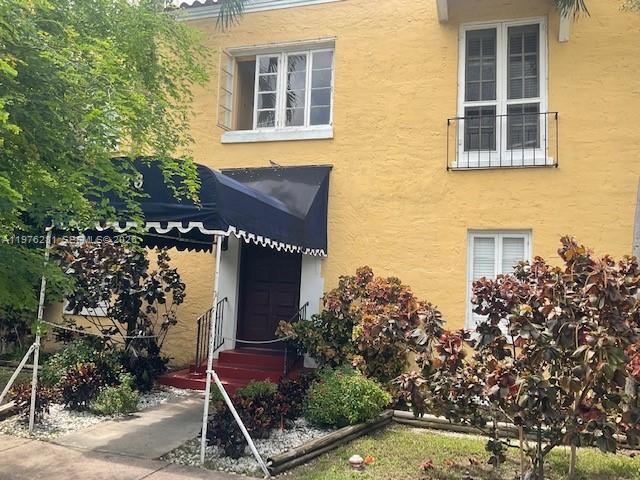 Building Photo - 126 Mendoza Ave Unit 11