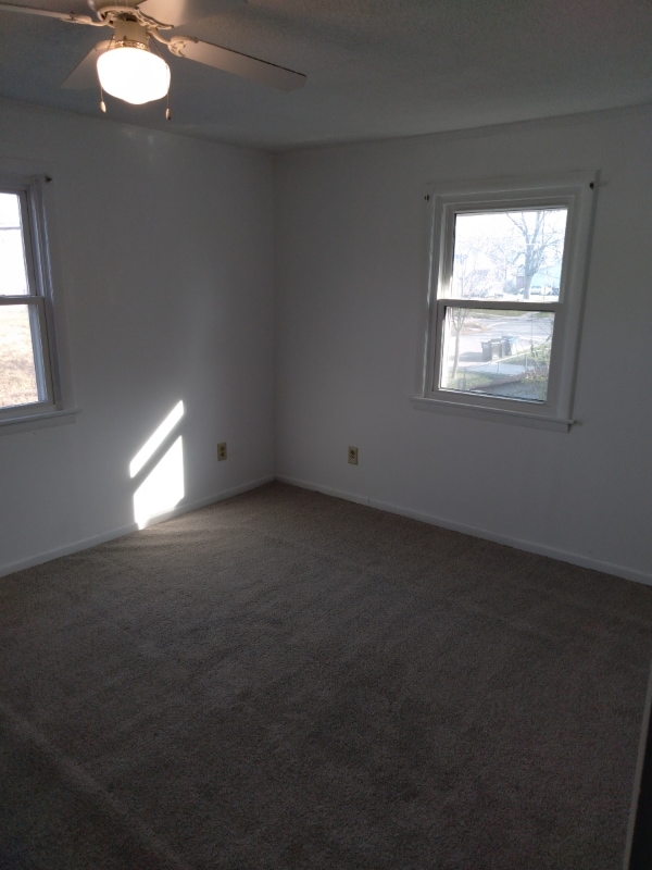 Photo - 3915 Burnham Ave