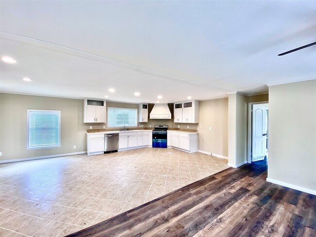 Photo - 11720 W Small Oaks Ln