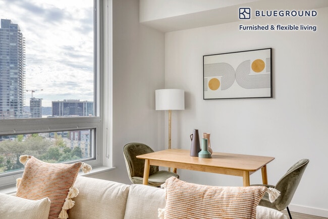 Photo - 210 8th Ave N Unidad FL15-ID491