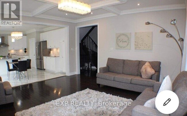 Photo - 99 Kincardine St