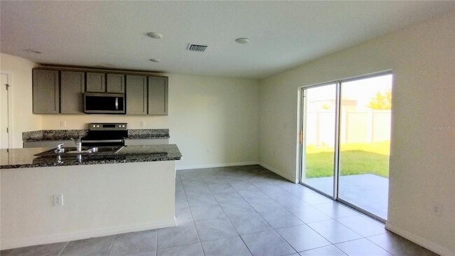 Photo - 16702 Carlton Pond St